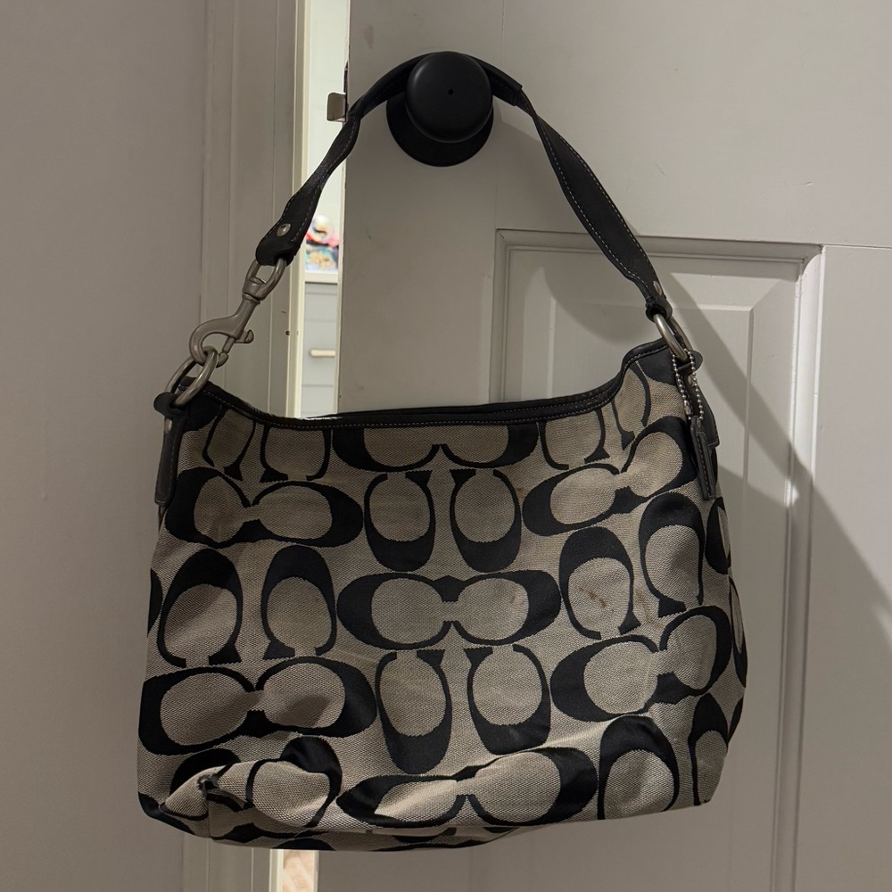 Coach Signature Shoulder Bag